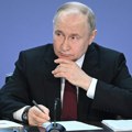 Putin nudi boravište u Rusiji svima koji žele da pobegnu od "neoliberalnih ideala": Evo ko će sve moći da se prijavi!