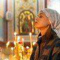 Osećate se iscrpljeno i izgubljeno? Ova molitva donosi mir, snagu i nadu, obavezno je izgovorite kad je najteže!