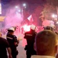 Ekipa N1 i urednik Mašine pogođeni kamenjem i zaleđenom flašom, policija posmatrala