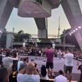 FOTO Svi detalji Partizanovog spektakla: Avala, basket sa legendama i predstava kakvu navijači nikad pre nisu videli