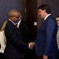 Gašić sa Amaralom o unapređenju saradnje Srbije i Angole u oblasti odbrane