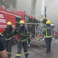 Stanarima izdato upozorenje da zatvore sve prozore: Ne smiruje se požar na Novom Beogradu, borba vatrogasaca traje već dva…