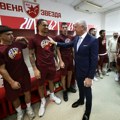 Terzić se obratio fudbalerima pre novog pohoda na Ligu šampiona i duplu krunu: Ovo je najteži period godine, novajlije sada…