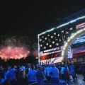 FOTO Pogledajte kako je izgledala velika proslava 250. godišnjice Amerike, Tramp u govoru pomešao patriotizam i partijsku…