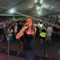 Odjekivala korida u Dicmu: Goga Sekulić oduševila više od pet hiljada ljudi (FOTO)