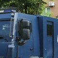 Maskirane i naoružane osobe napale ženu u Orahovcu, vukli je po zemlji: Oteli joj novac uz pretnju pištoljem o
