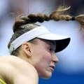 Jelena je šampionka US opena: Sabalenka uzalud slomila reket, izgubila je i titulu i prvo mesto