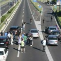 Završena protestna auto-blokada dela opozicije u Beogradu i Novom Sadu, normalizovan saobraćaj u oba smera