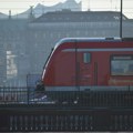 Svaki voz kasni: Kako su navijači iz cele Evrope srušili mit o nemačkoj efikasnosti
