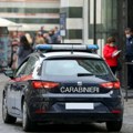 Italija: Privedeni muškarac napao policajku i odgrizao joj deo prsta