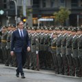 Vučićeve izmene u Vojsci Srbije: Dokon pop i jariće krsti