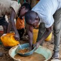 Ilegalni kopači zlata truju reke Mozambika