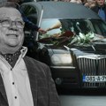 Sahranjen Halid Bešlić: 100.000 ljudi na groblju Bare, Dino Merlin rame uz rame sa hodžama