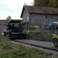 Bolja povezanost za meštane Prisoja: asfaltiran putni pravac iz Prilika (VIDEO)