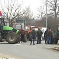 Blokada Ibarske magistrale u Mrčajevcima nastavljena i danas