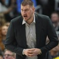 "Jaooo, bože, nemamo para"! Nikola Jokić zbog braće čupao kosu