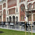 Saobraćaj u prekidu kod Rektorata uoči protesta najavljenog za 19.00 časova