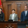 Brnabić iznenada, nakon dva meseca ispunila zahtev opozicije - šta stoji iza sednice o nepoverenju vladi