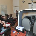 Učenicima ovih škola do 35.000 dinara mesečno! Posle diplome siguran posao u ova 4 grada: Raspisan konkurs, evo za koga tačno…