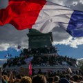 Masovni protesti danas širom Francuske: Očekuje se haos na ulicama i izlazak pola miliona ljudi, policija u pripravnosti