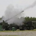 Novo artiljerijsko oruđe u ruskoj vojsci: Haubica za brzo reagovanje (video)