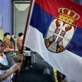 Zavijorila se srpska trobojka u "Filipini areni"! Filipinka sa našom zastavom poručila: Sad ću da navijam i za Srbiju!