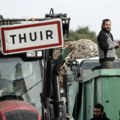 Dva ključna sindikata poljoprivrednika u Francuskoj obustavljaju protest