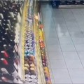 (Video) Prvi snimak zemljotresa u regionu! Kamere u marketu uhvatile momenat, sve se ljuljalo