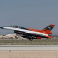 Američki borbeni avion F-16 obavio let pod kontrolom vještačke inteligencije