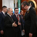 Uživo Vučić se obraća iz Moskve