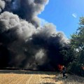 (Foto) oglasio se MUP zbog požara kod Novog Sada: Vatra zahvatila i salaš! Poznato šta je sve izgorelo