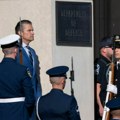 Katarski ministar odbrane u Vašingtonu: Hegset domaćin pojačanog počasnog kordona za šeika Sauda (foto)