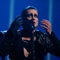 Frontmen "Lavine" se nakon pobede na PZE vratio u školu: Evo šta je srpskog predstavnika na Evroviziji sačekalo ispred radnog…