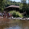 Dojkinci: leto u prirodi, daleko od telefona