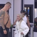 "Rekao si da sam doli, ovčica" Janjuš u klinču sa Bebi Dol, ona van sebe - on se pravda