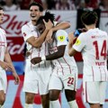 Fudbaleri Frajburga pobedili Šalke za prvo mesto na tabeli Bundeslige