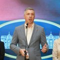 Dveri: Skandalozno je da se Vučić hvali pojeftinjenjem hrane najnižeg kvaliteta