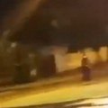 Misteriozna osoba u crnom noću šeta ulicama Kovilja: Meštani preplašeni i zbunjeni (foto/video)