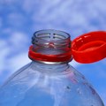 Ako pijete flaširanu vodu, ovo će vas šokirati! Naučnici izneli nove podatke: " Nalazi se unutra, ali ne znamo koliko je…