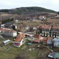 U hotel ”Javor” na Kušićima stigli Rusi: ”Oduševljeni smo prirodom, hranom, ljudima…” (VIDEO)