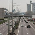 Amss: Pojačan saobraćaj na prilaznim putevima gradova, oprez zbog nestabilnog vremena