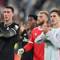 Stara dama objavila dokumentaciju