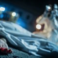 Golo tele devojke pronađeno u torbi na trotoaru Jeziv prizor na Menhetnu
