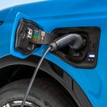 Nissan vraća mali gradski automobil, ali ovog puta na struju i pod novim imenom