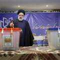 Niska izlaznost na parlamentarnim izborima u Iranu: Prema nezvaničnim podacima glasalo oko 40 odsto birača