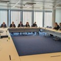 Brisel: Počeo trilateralni sastanak delegacija Beograda, Prištine i EU
