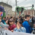 Beograd preplavljen ljudima, na ulicama više stotina hiljada onih koji protestvuju