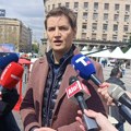 Brnabić navela da je Vučić primljen na VMA, pa opozicionare nazvala pijavicama