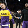 "Lebron je otuđen u Lejkersima, to je sada tim Luke Dončića" VIDEO