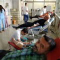 Poziv humanima: Pomozite i hitno dajte krv